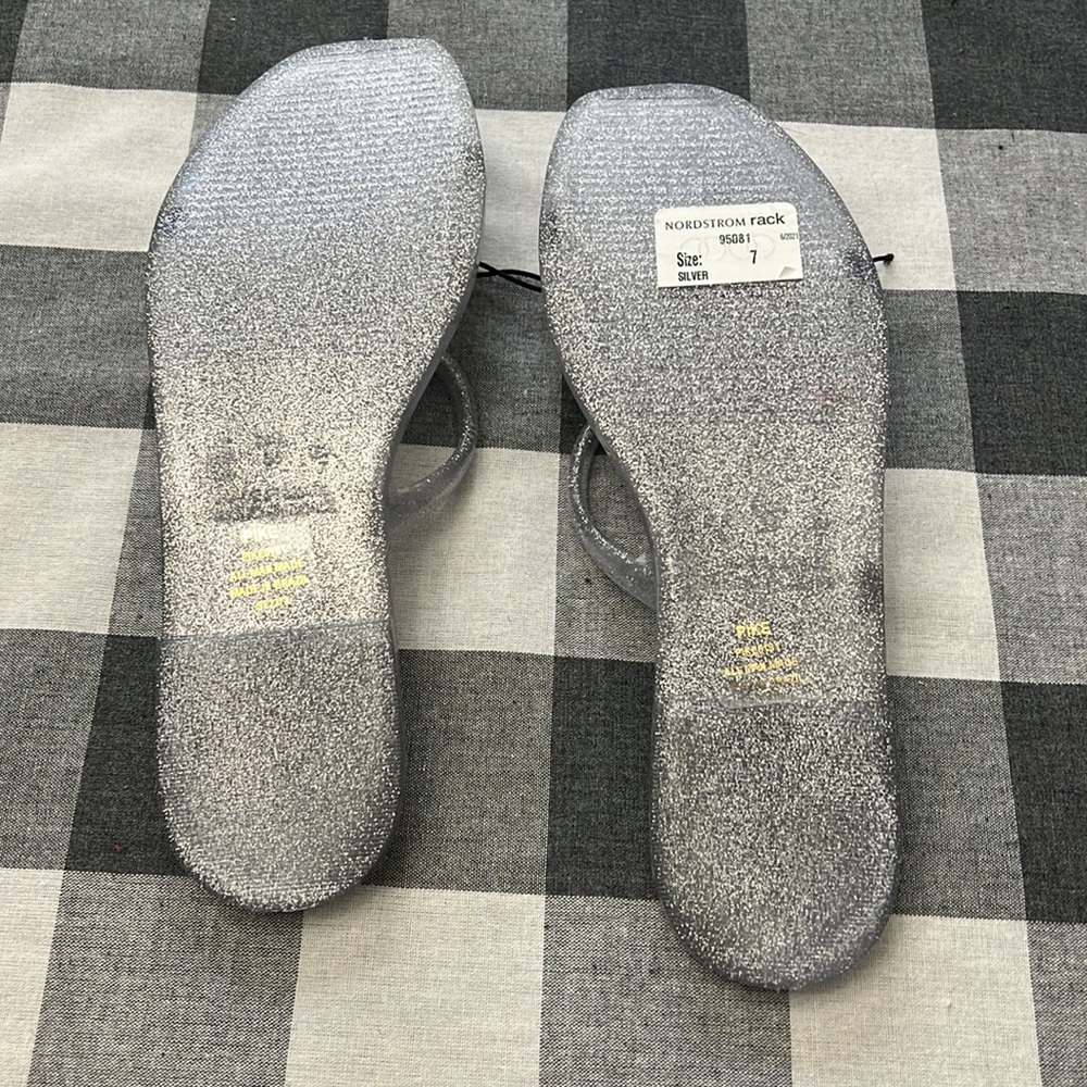 ❗️FINAL❗️ 🆕 Steve Madden PIKE Sandals - Picture 2 of 4